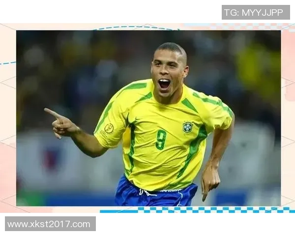 巴塞罗那足球明星的辉煌历程与传奇瞬间回顾 巴塞罗那足球明星的辉煌历程与传奇瞬间回顾